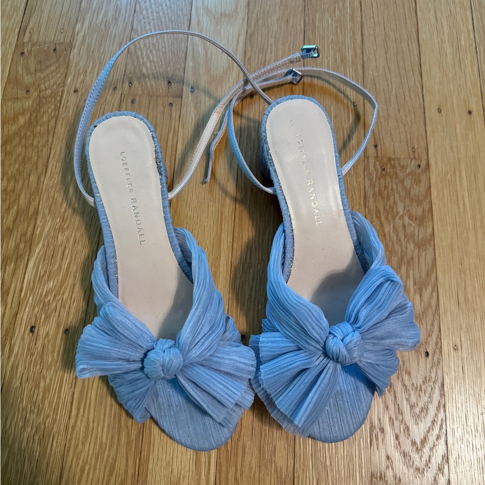 Dahlia Blue Pleated Bow Heel, Size 6.5
